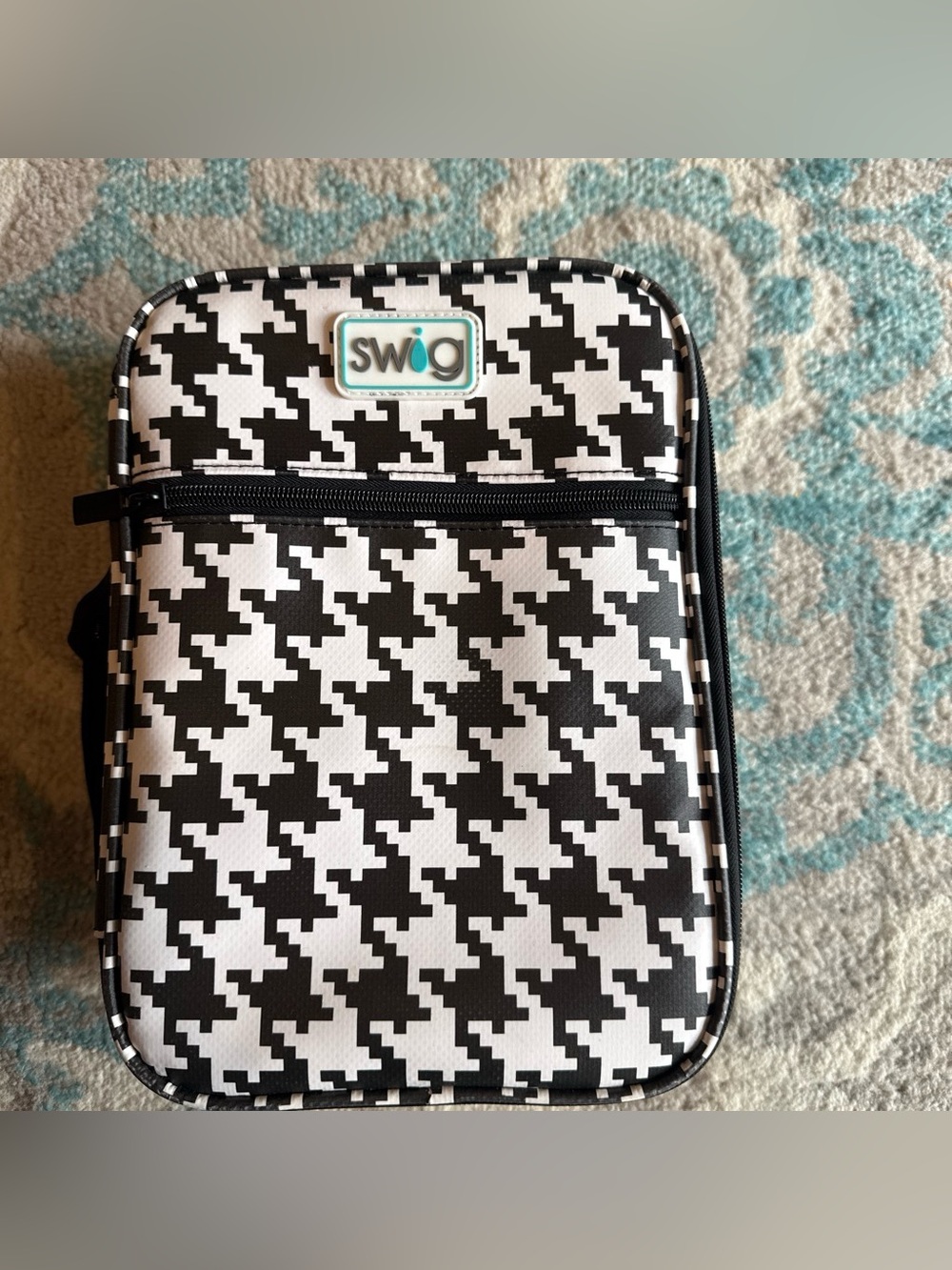 Swig Black & White Houndstooth Insulated Lunch Bag